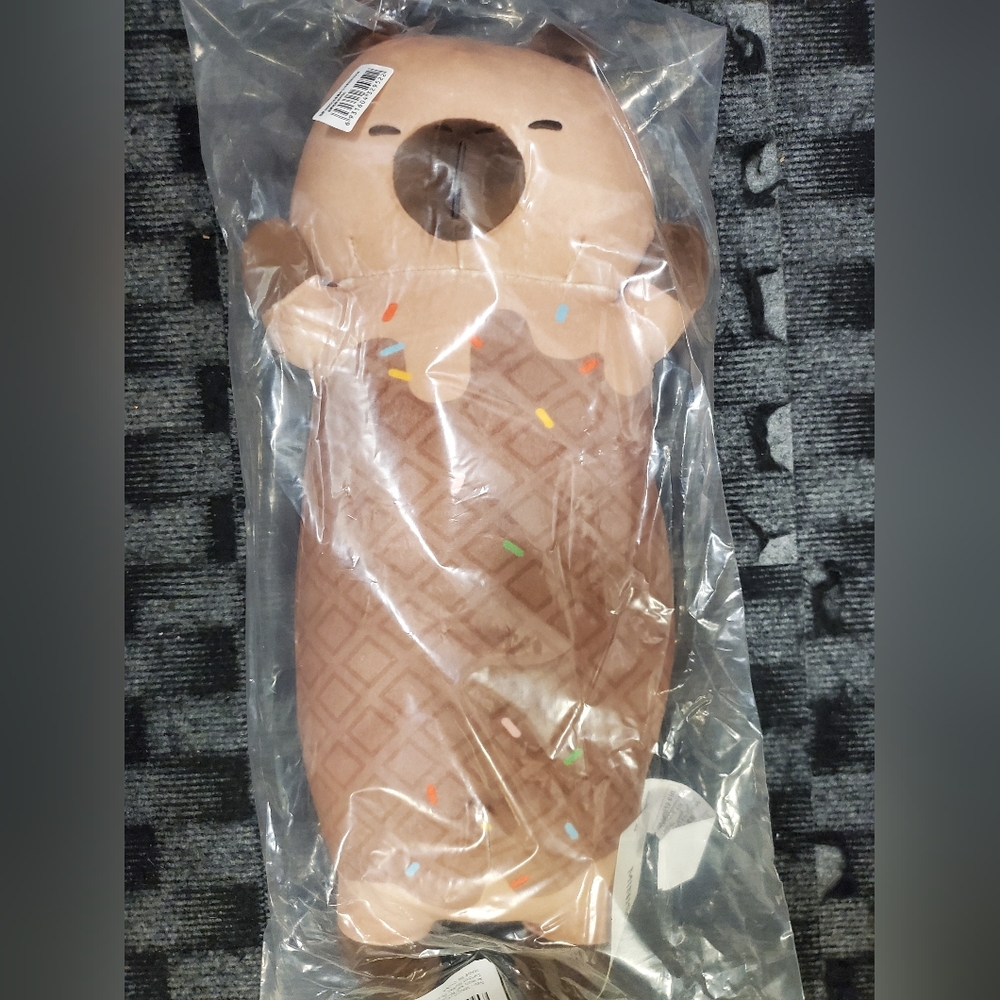 Miniso Stuff Plush Cuddle Toy Capybara 20" NWT - Picture 9 of 12